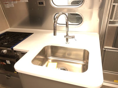 2025 Airstream 25FBQ Base