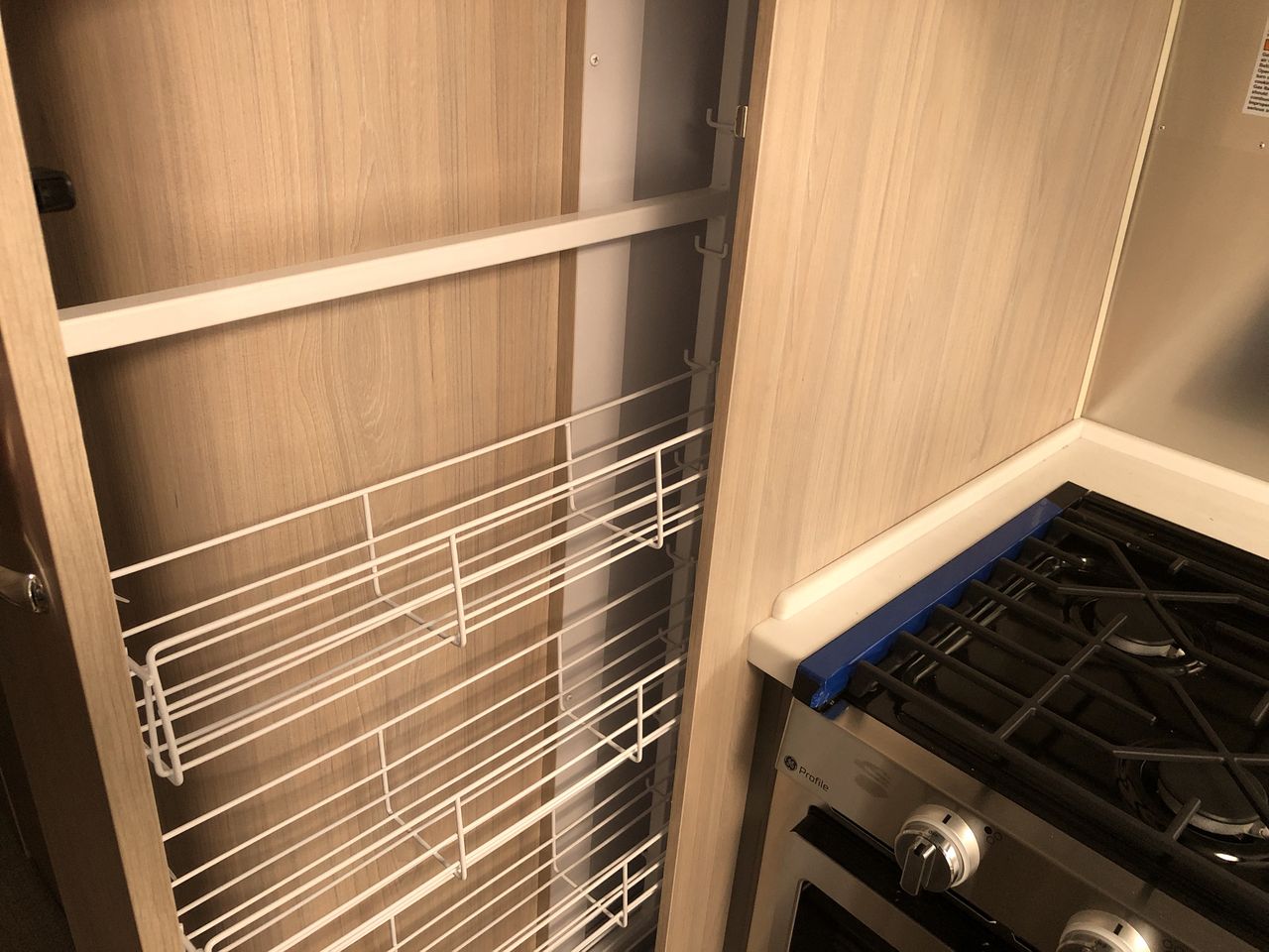 2025 Airstream 25FBQ Base