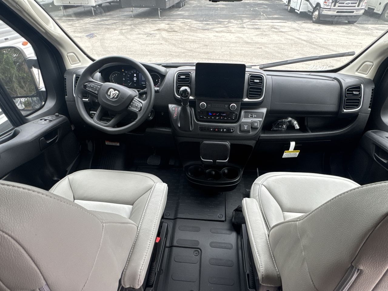 2026 Airstream Rangeline Base