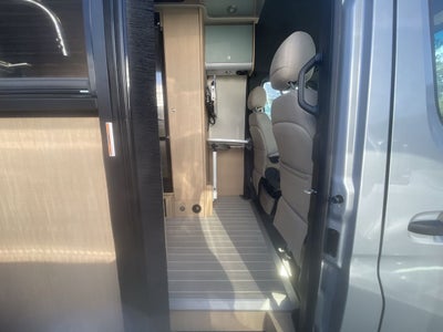 2026 Airstream 24GT Tommy Bahama Base