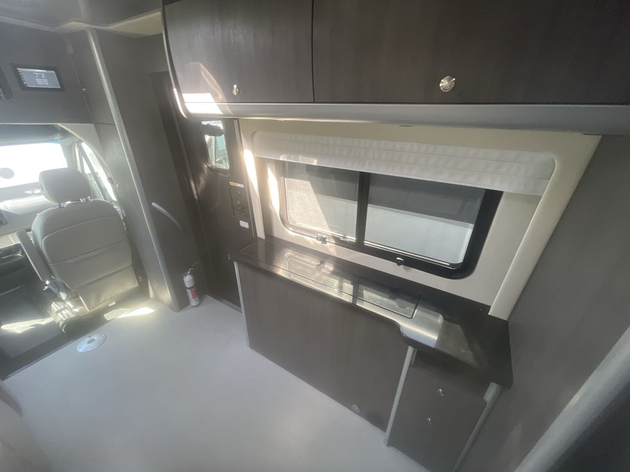 2026 Airstream Murphy Suite Base