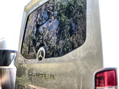 2026 Airstream Murphy Suite Base