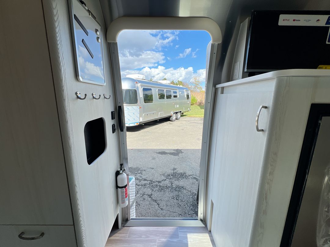 2026 Airstream 20FB Base