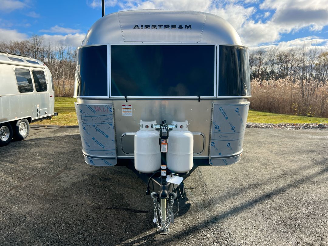 2026 Airstream 25FBT Base